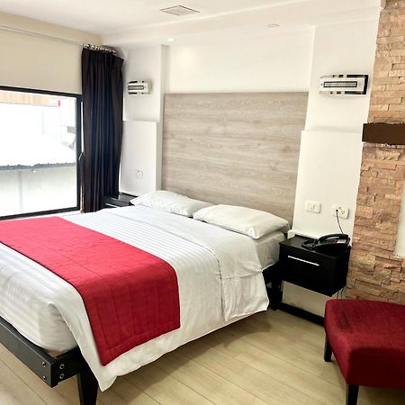 Hotel Imperial Ambato Εξωτερικό φωτογραφία