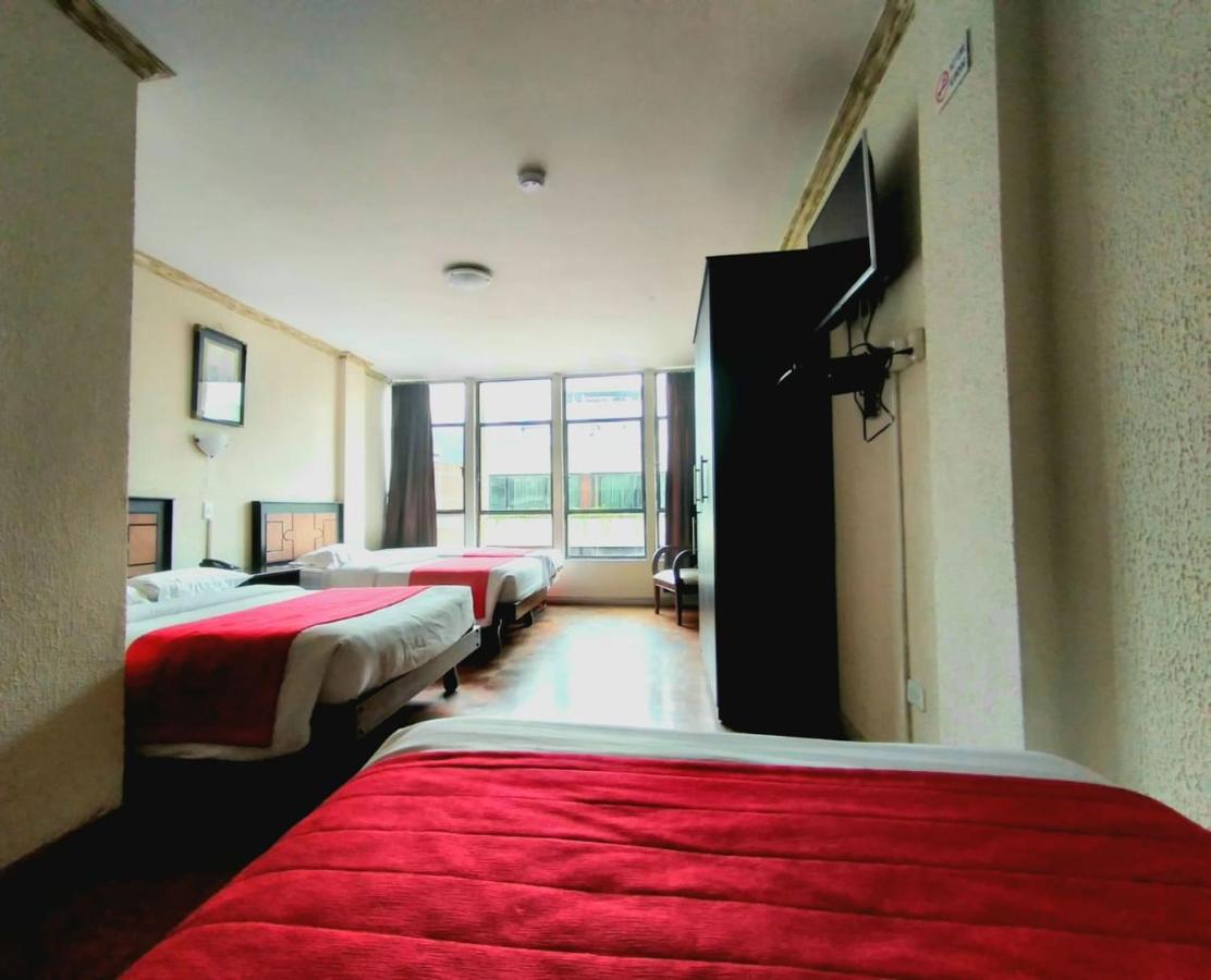 Hotel Imperial Ambato Εξωτερικό φωτογραφία