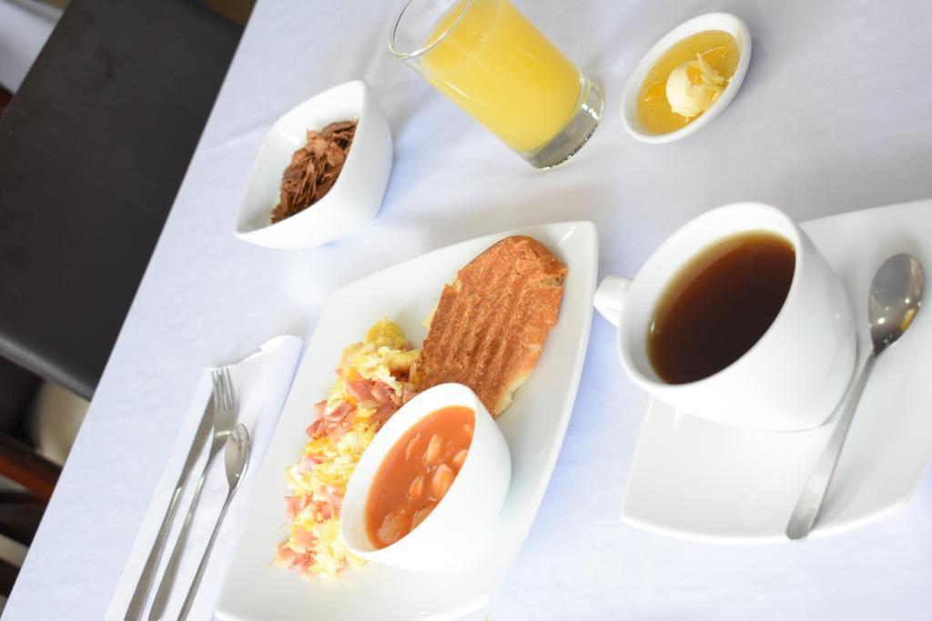 Hotel Imperial Ambato Εξωτερικό φωτογραφία