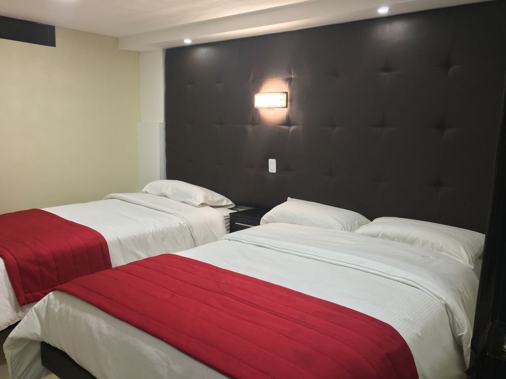 Hotel Imperial Ambato Εξωτερικό φωτογραφία