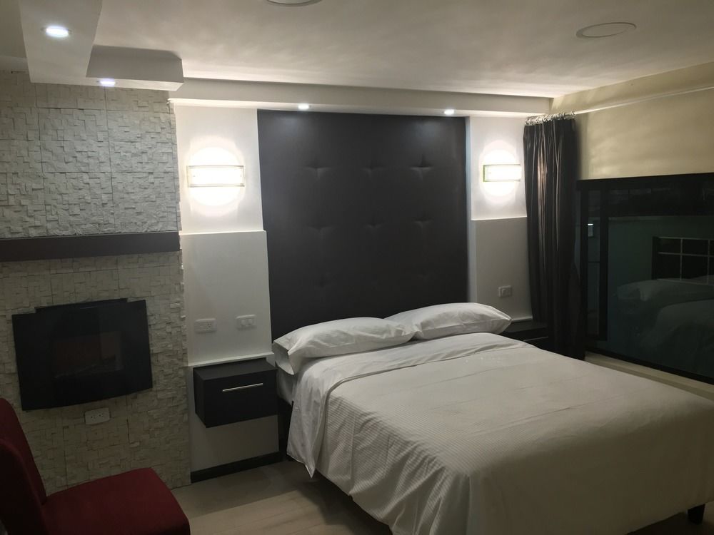 Hotel Imperial Ambato Εξωτερικό φωτογραφία